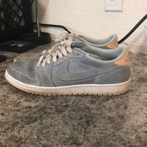 Air Jordan 1s retro lows